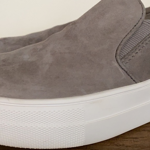 Steve Madden Gray Suede Slip Ons - Picture 4 of 5
